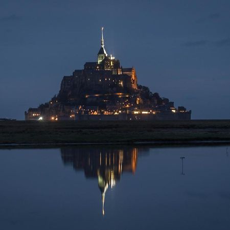 Relais De Moidrey Hotell Eksteriør bilde